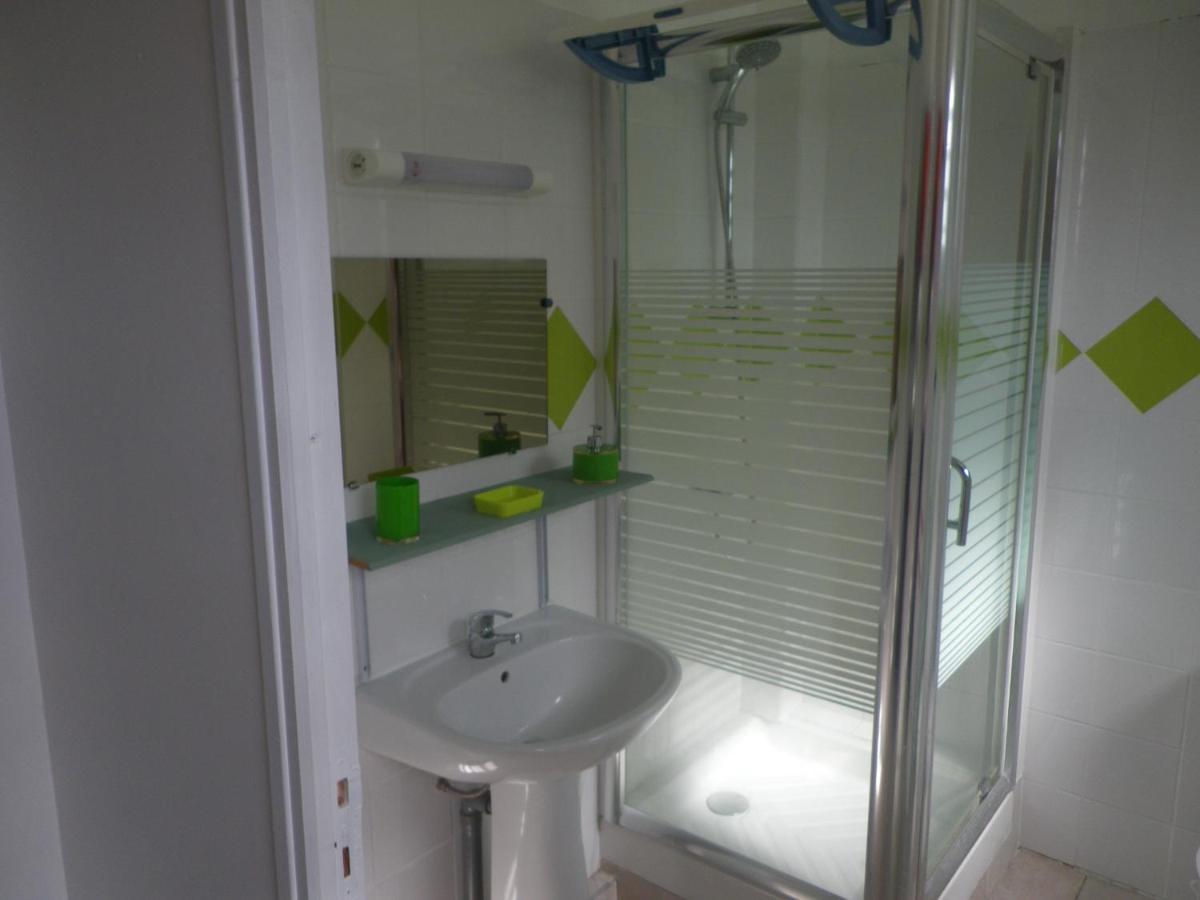 Ferienwohnung Immeuble Nebot Grand-Bourg  Exterior foto