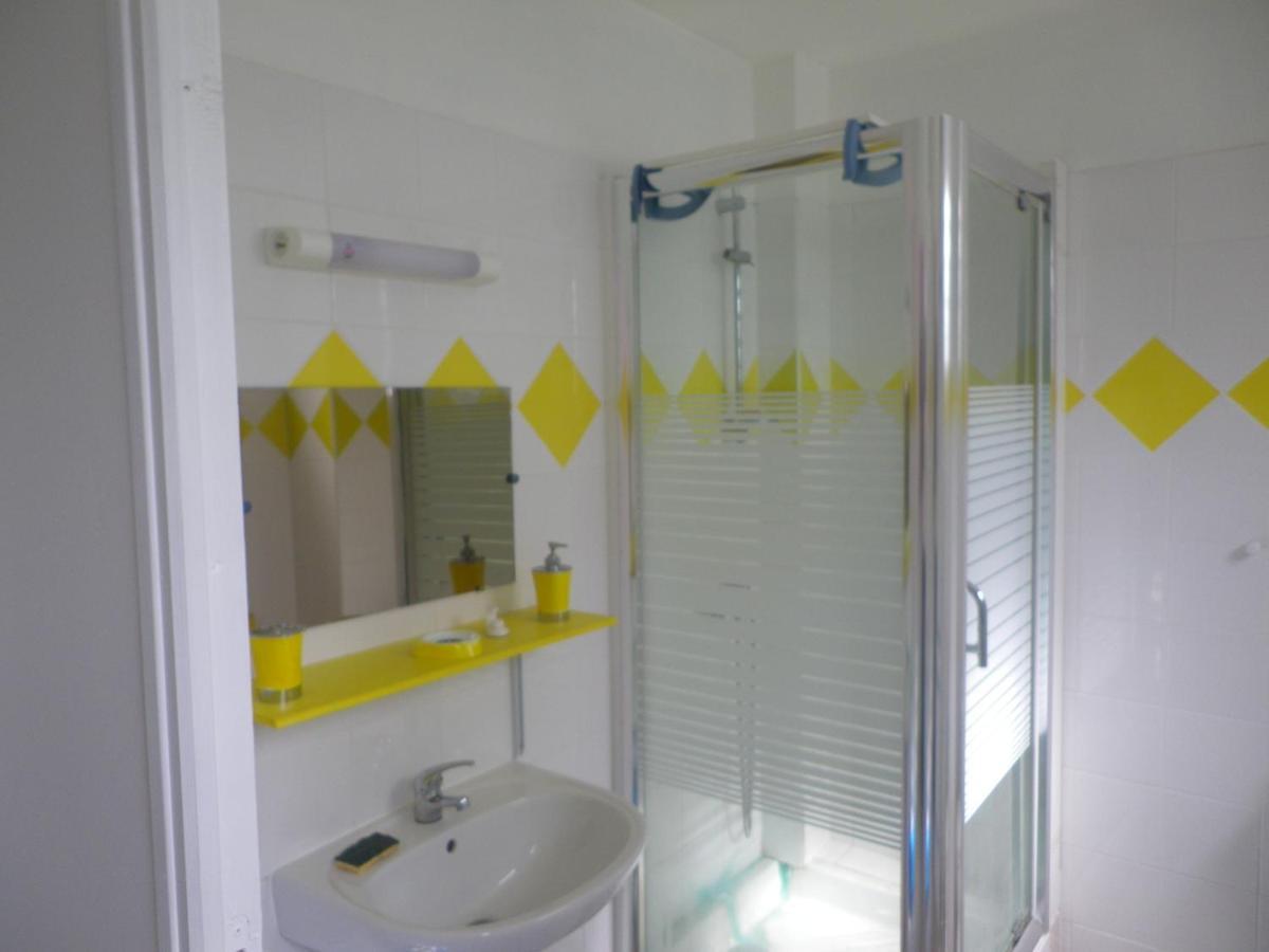Ferienwohnung Immeuble Nebot Grand-Bourg  Exterior foto